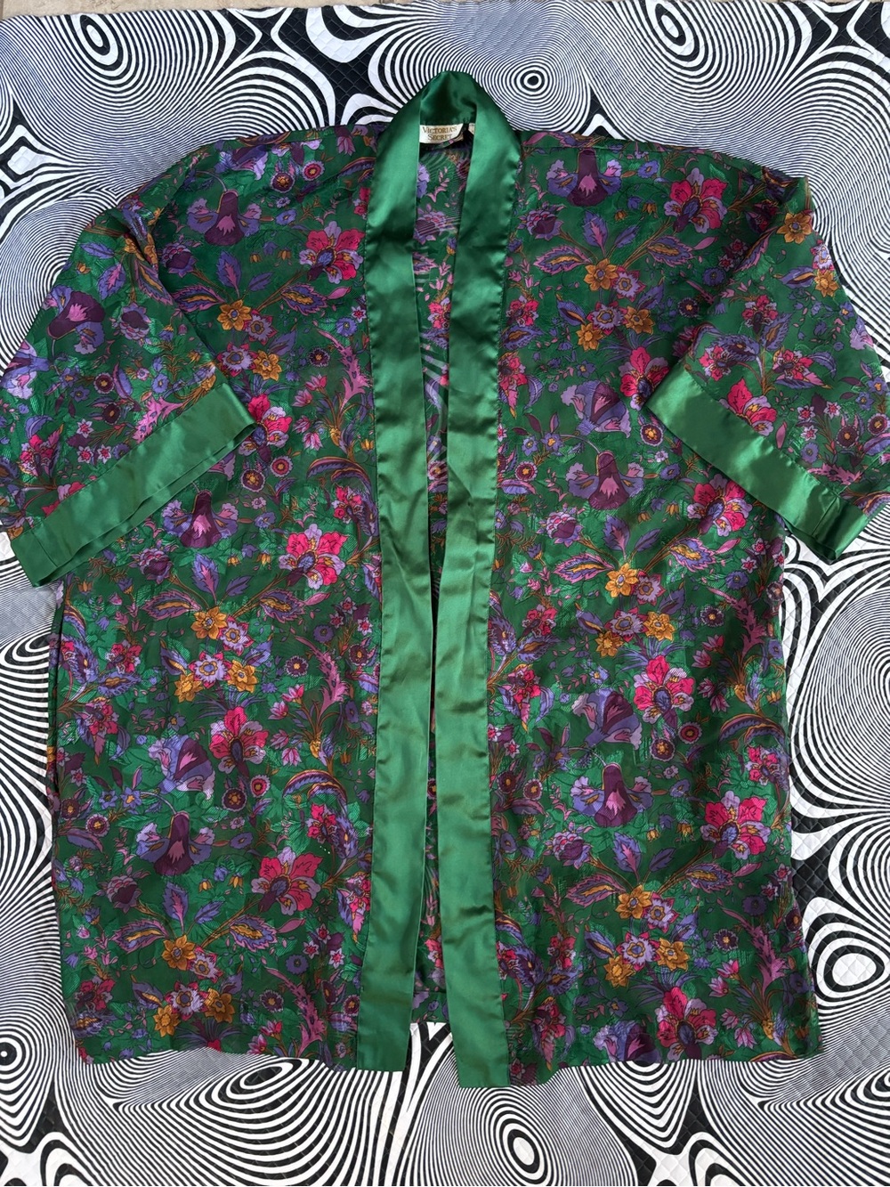 Green Floral Satin vintage robe